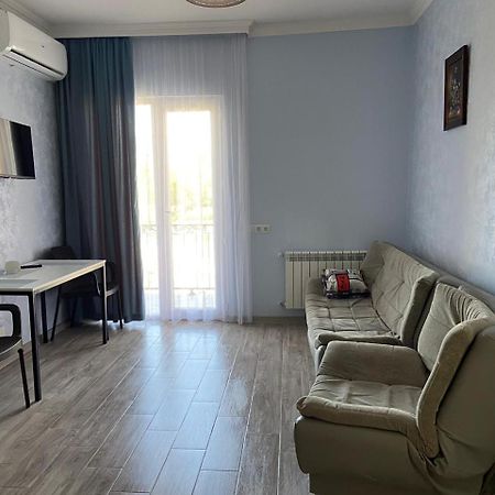 Kemo House Hotel Батуми Екстериор снимка