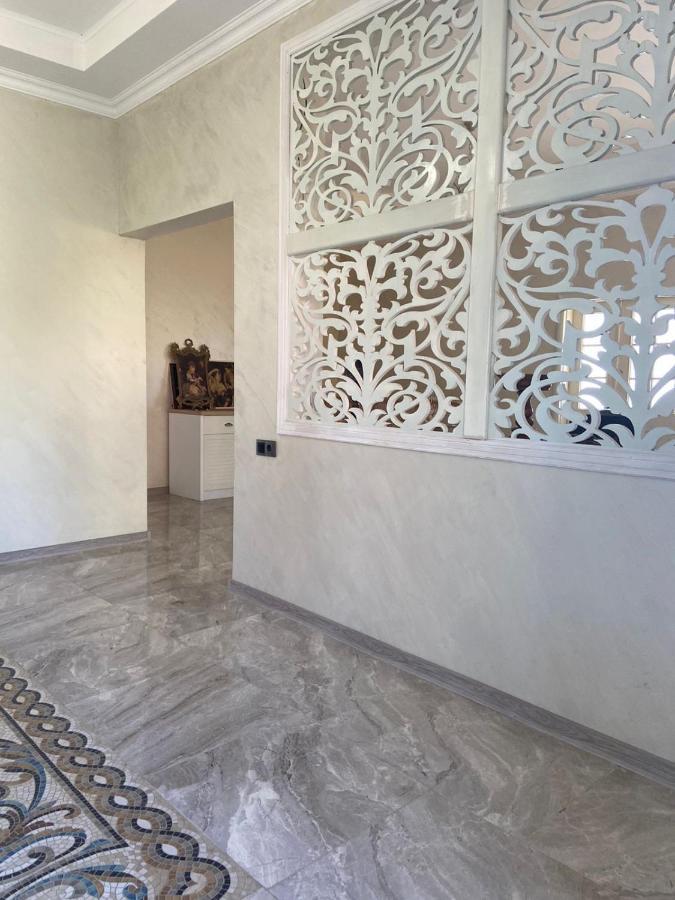 Kemo House Hotel Батуми Екстериор снимка