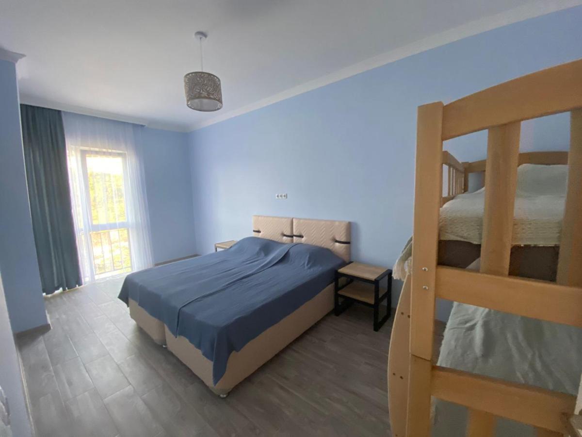 Kemo House Hotel Батуми Екстериор снимка